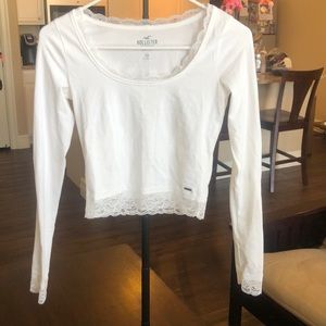 Hollister XS “baby” tee